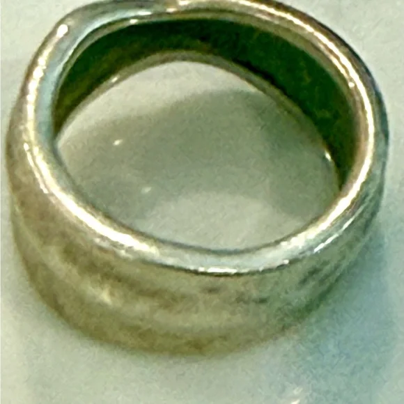 Tiffany & Co. Silver Wave Band Size 4.5/5 (see pics) - Picture 2 of 5